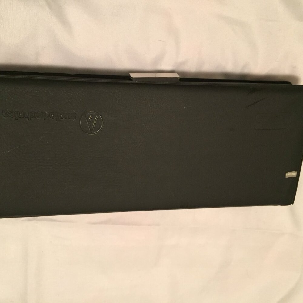 Audio-Technica  Power Module w/Clips--No microphone - Picture 10 of 10